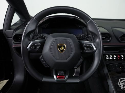 Used 2017 Lamborghini Huracan LP 580-2 image 32