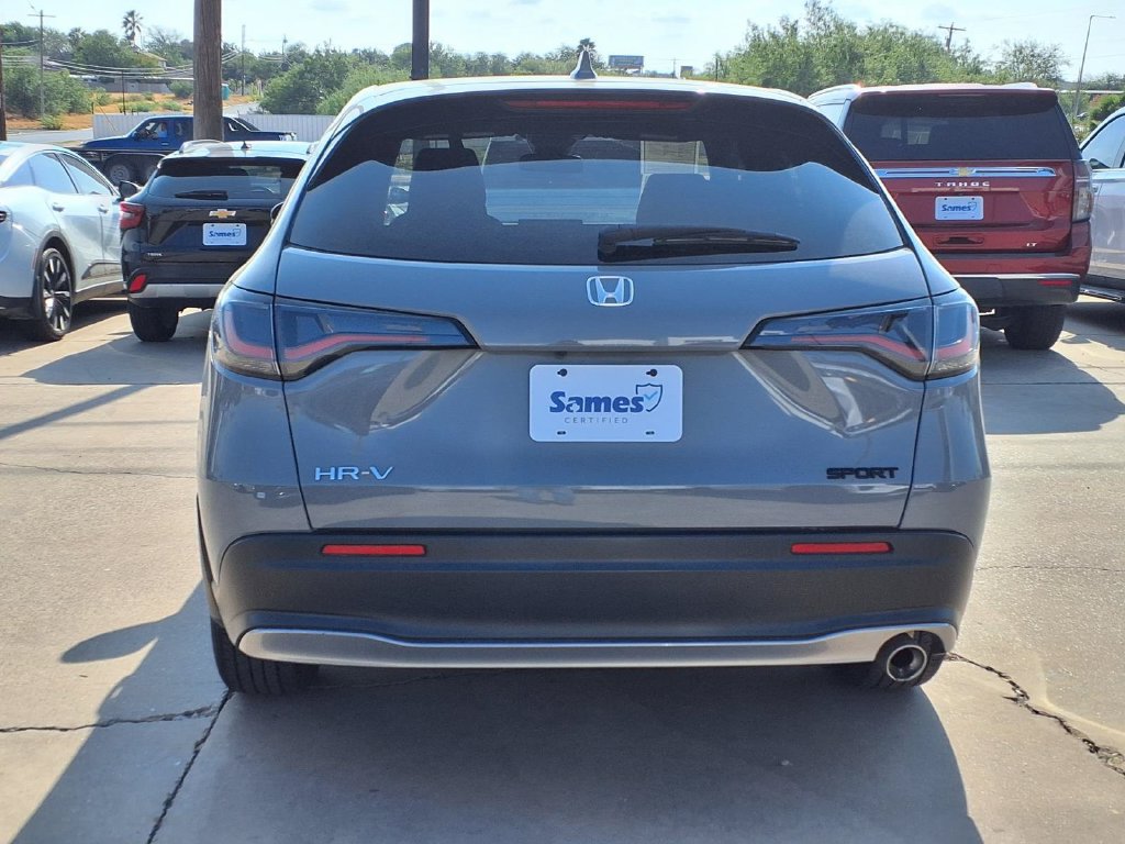 Used 2025 Honda HR-V Sport image 7