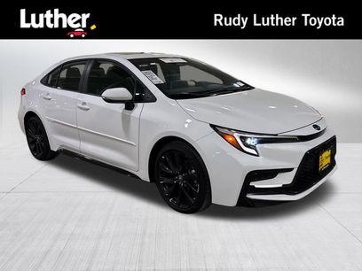 Used 2025 Toyota Corolla SE w/ SE Premium Package