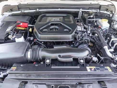 Used 2021 Jeep Wrangler Unlimited Rubicon image 26