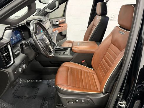 Used 2024 GMC Sierra 2500 Denali Ultimate image 14