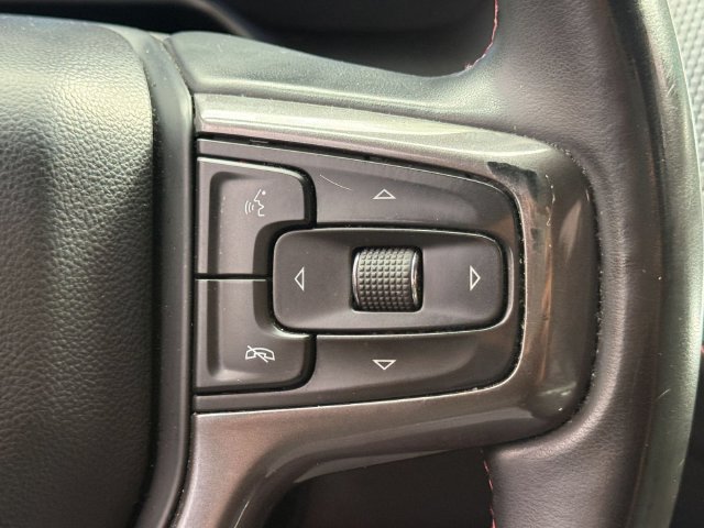 Used 2023 Chevrolet Suburban RST AWD/4WD image 25