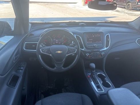 Used 2022 Chevrolet Equinox LT image 29