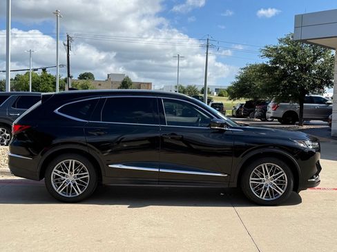 Used 2022 Acura MDX SH-AWD w/ Advance Package image 7