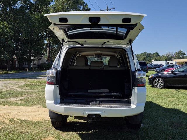 Used 2014 Toyota 4Runner SR5 RWD image 30