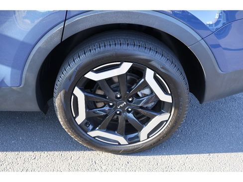 Used 2025 Kia Telluride S AWD/4WD image 17