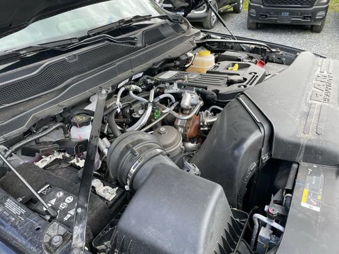 New 2026 RAM 3500 Laramie AWD/4WD image 26