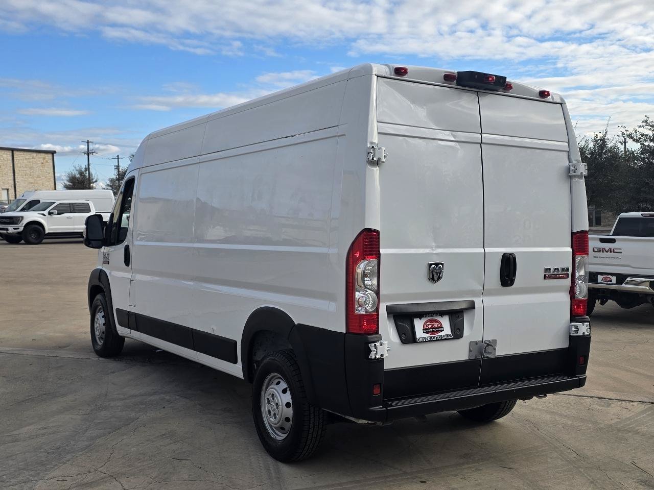 Used 2021 RAM ProMaster 2500 FWD image 7