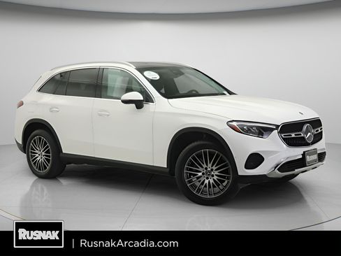 Certified 2023 Mercedes-Benz GLC 300 4MATIC image 1