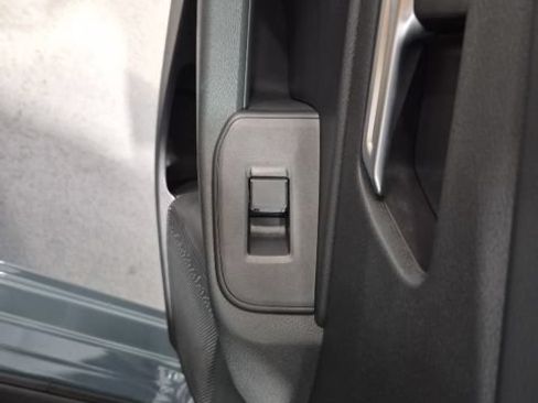 New 2026 Nissan Sentra SV w/ SV Convenience Package FWD image 20