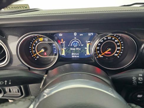 Used 2021 Jeep Wrangler Unlimited Sahara image 23