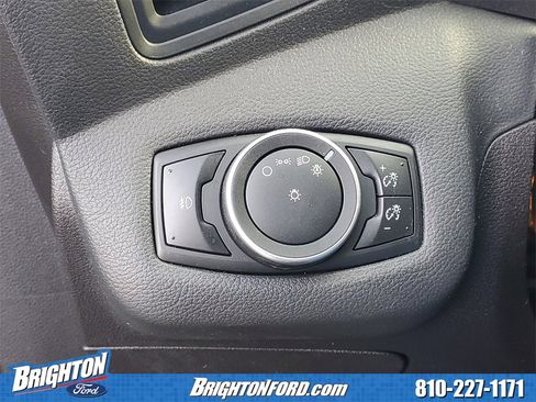 Used 2015 Ford Escape SE image 14