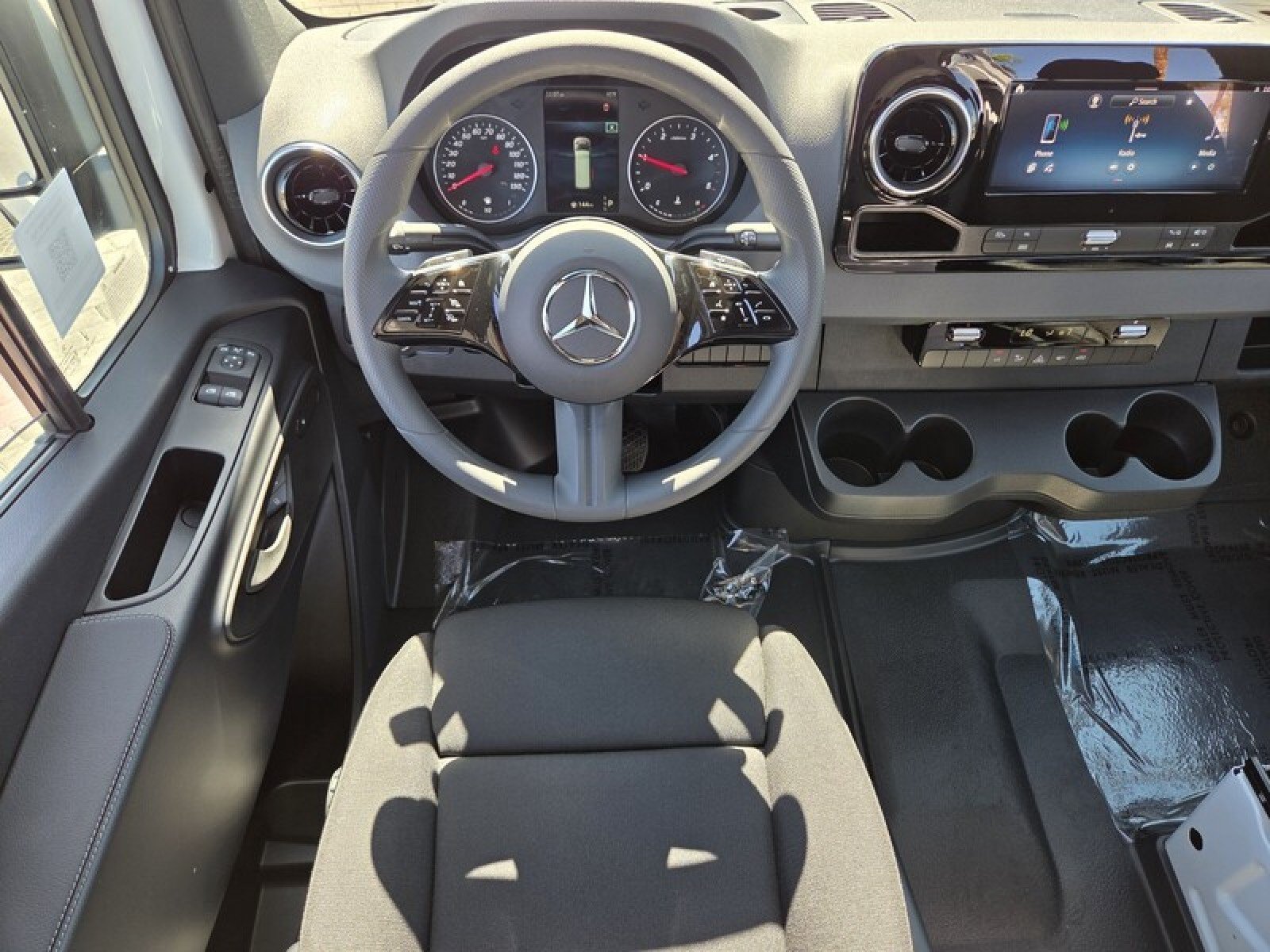 New 2026 Mercedes-Benz Sprinter 2500 image 19