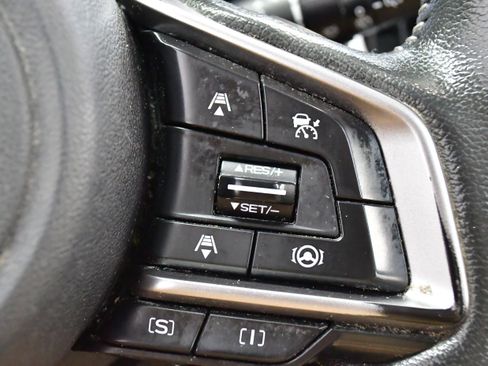 Used 2022 Subaru Forester Limited image 41