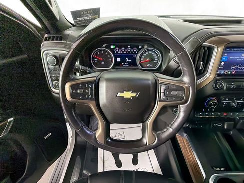 Used 2019 Chevrolet Silverado 1500 High Country w/ Technology Package image 11