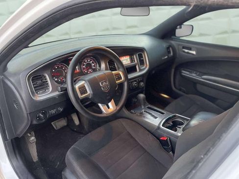 Used 2013 Dodge Charger SE image 15