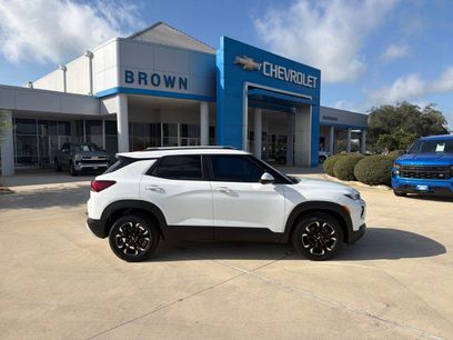 Used 2022 Chevrolet TrailBlazer LT w/ Convenience Package