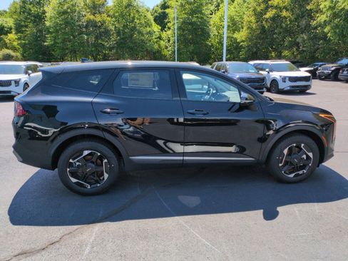 New 2026 Kia Sportage S AWD/4WD image 8