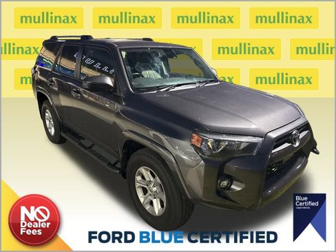 Used 2021 Toyota 4Runner SR5 image 1