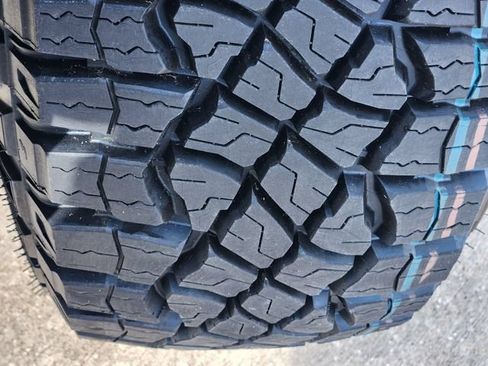 Used 2021 Ford Bronco Outer Banks w/ Sasquatch Package AWD/4WD image 11