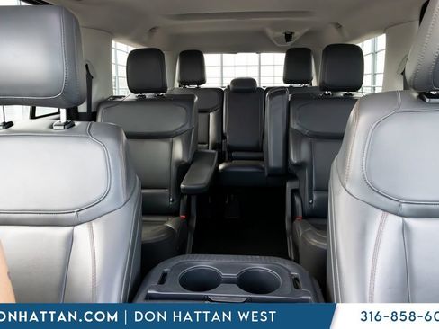 Used 2025 Ford Expedition Max Active AWD/4WD image 19