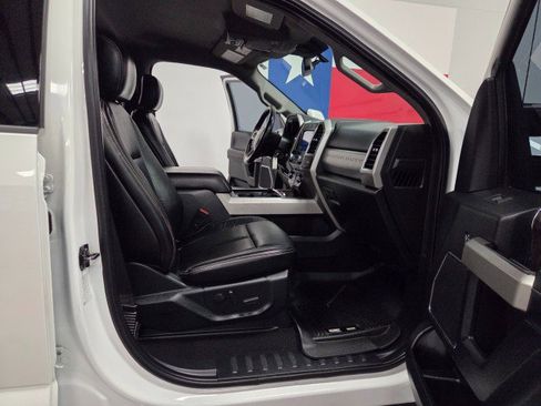 Used 2020 Ford F250 Lariat image 8