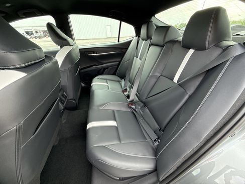 Certified 2026 Toyota Camry SE w/ Convenience Package FWD image 24