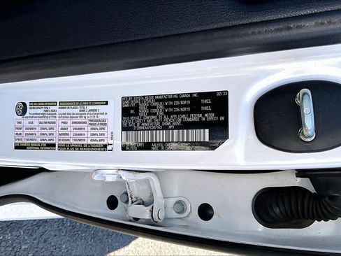 Used 2023 Lexus RX 350h w/ Accessory Package (Z1) AWD/4WD image 21