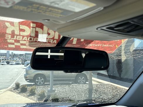 Used 2017 Toyota 4Runner SR5 Premium image 27