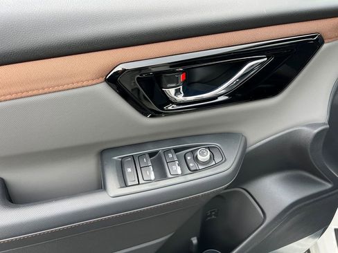 New 2025 Subaru Forester Sport image 16