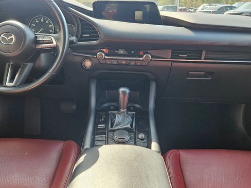 Used 2023 MAZDA MAZDA3 s image 10