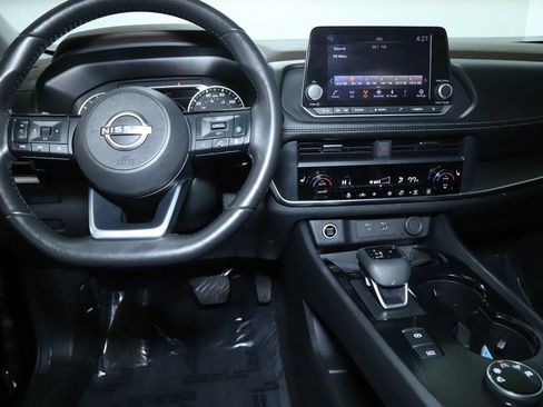 Certified 2023 Nissan Rogue SV w/ SV Premium B Package image 32