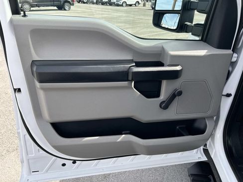 Used 2019 Ford F250 XL RWD image 30