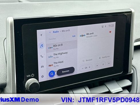 Used 2023 Toyota RAV4 LE AWD/4WD image 28