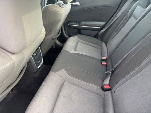 Used 2022 Dodge Charger SXT image 15