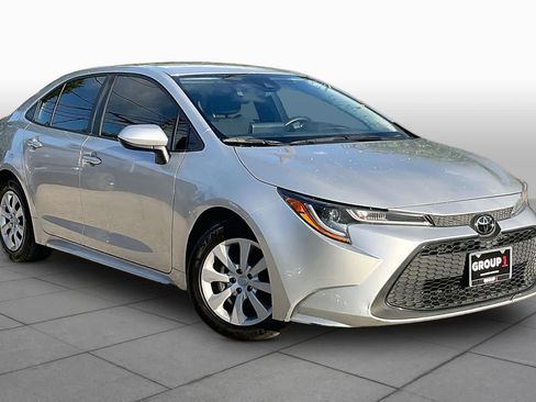 Used 2022 Toyota Corolla LE FWD image 5