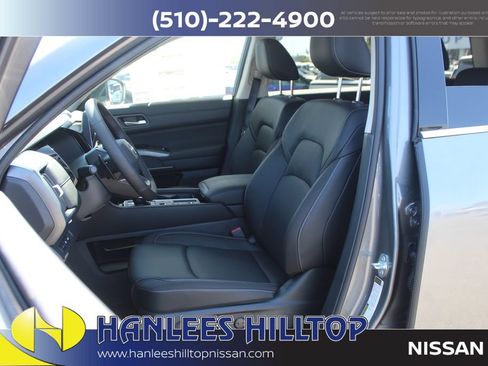 New 2026 Nissan Pathfinder SL FWD image 13