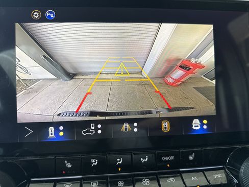 Used 2026 Chevrolet Colorado LT w/ LT Convenience Package image 26