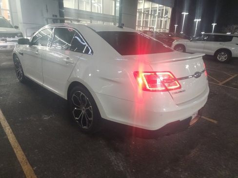 Used 2015 Ford Taurus SHO w/ Equipment Group 401A image 4