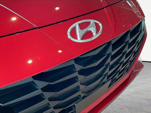 Used 2023 Hyundai Elantra SEL w/ Convenience Package FWD image 29