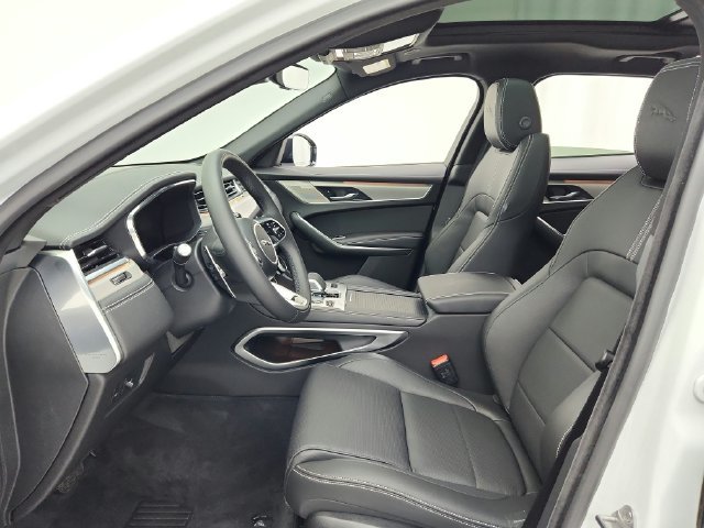Certified 2026 Jaguar F-PACE R-Dynamic S AWD/4WD image 21