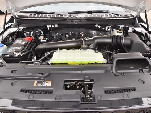 New 2025 Lincoln Navigator L Reserve w/ Jet Appearance Package image 45