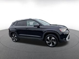 Used 2026 Volkswagen Taos SE AWD/4WD video 2