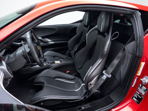 Used 2024 Ferrari SF90 Stradale image 15
