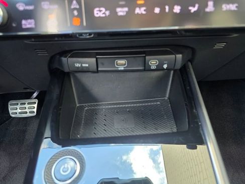 Used 2023 Kia Niro Wave w/ Wave Preserve Package FWD image 40