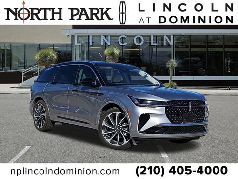 Used 2025 Lincoln Nautilus Black Label image 1
