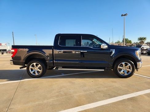 Used 2022 Ford F150 Lariat w/ Equipment Group 502A High image 4