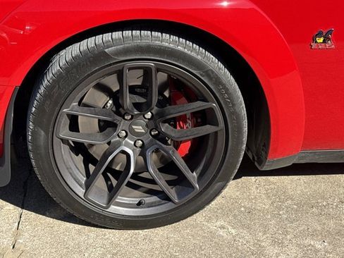 Used 2021 Dodge Challenger R/T Scat Pack image 11