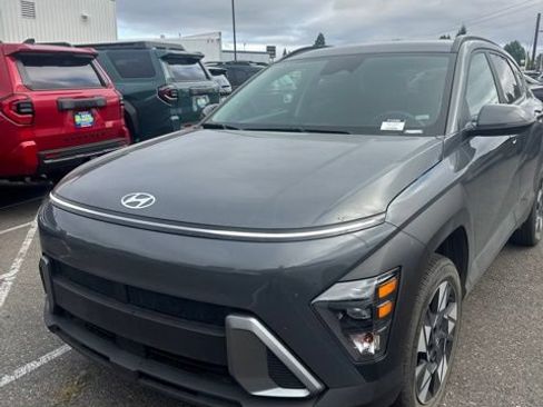 Used 2025 Hyundai Kona SEL AWD/4WD image 1