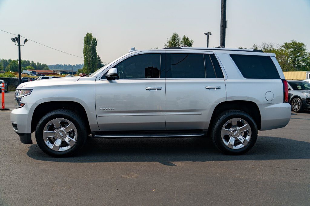 Used 2017 Chevrolet Tahoe Premier w/ Max Trailering Package AWD/4WD image 12